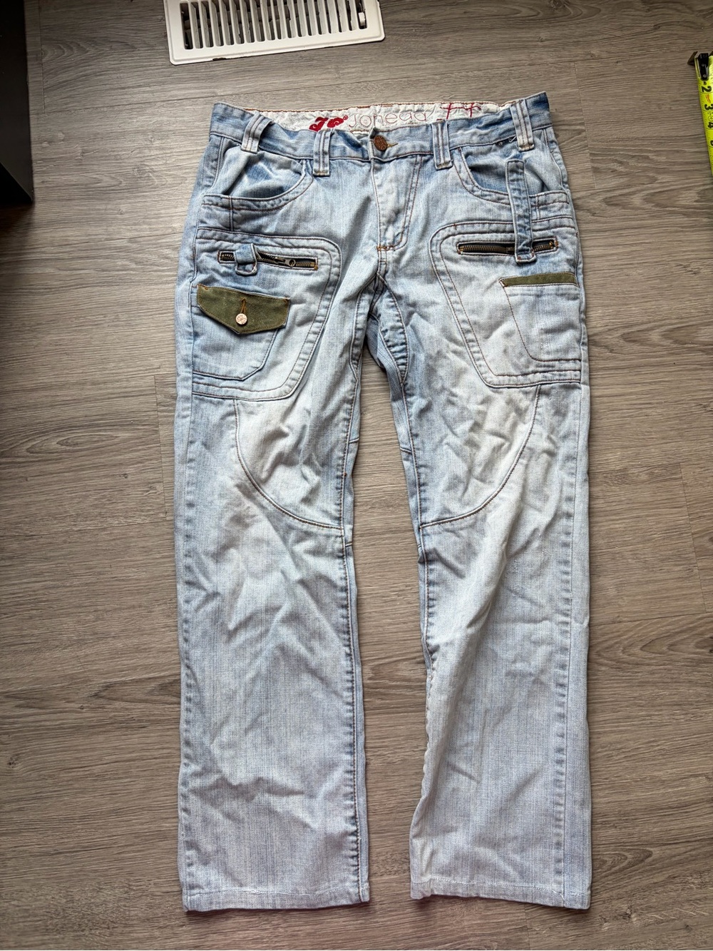 Joneaa Jeans